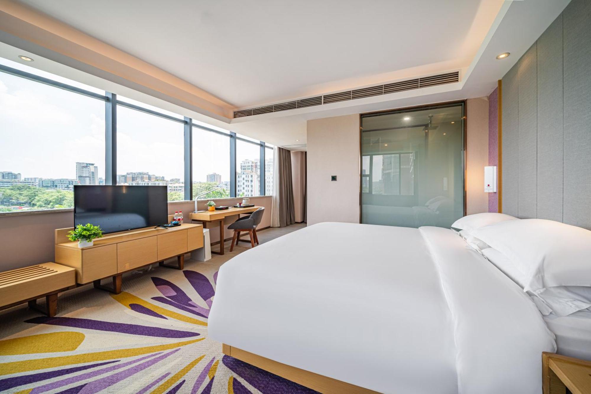Echarm International Hotel Guangzhou Baiyun International Airport Huadu Plaza Branch - Free Deliver Service To Guangzhou Baiyun International Airport & Free Deliver Service To Canton Fair Complex During Canton Fair Period מראה חיצוני תמונה